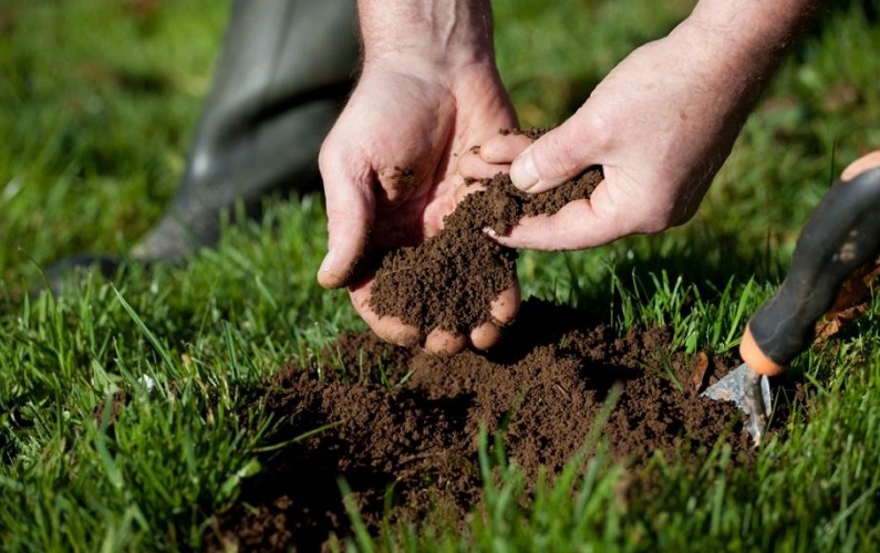 مراحل آزمایش خاک باید به درستی انجام شوند