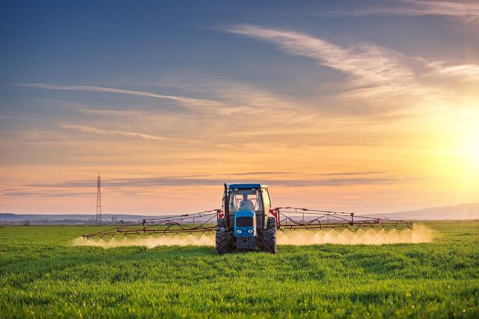 Effect of water pH on fertilizer